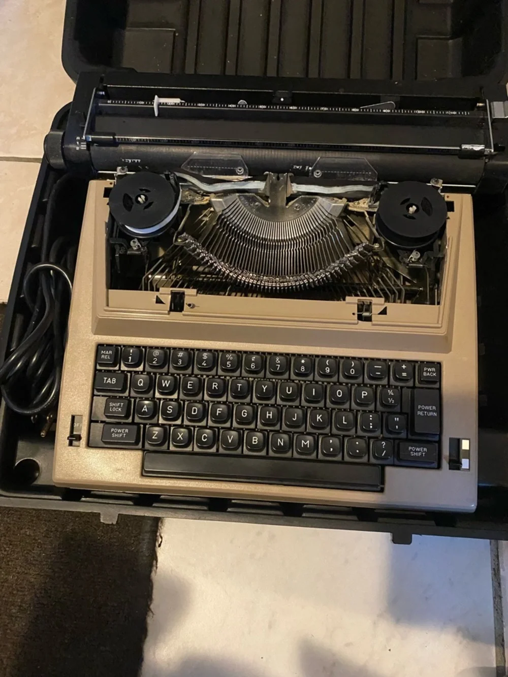 Vintage Beige Electric Typewriter in Carry Case